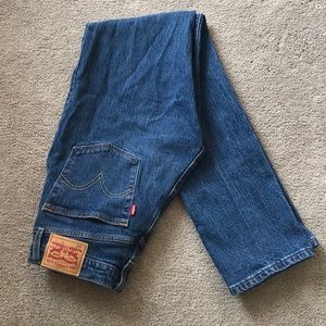 Levi’s Women’s 501 straight leg jean